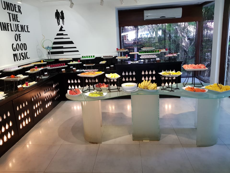 Gastro Club Hotel Dolphin