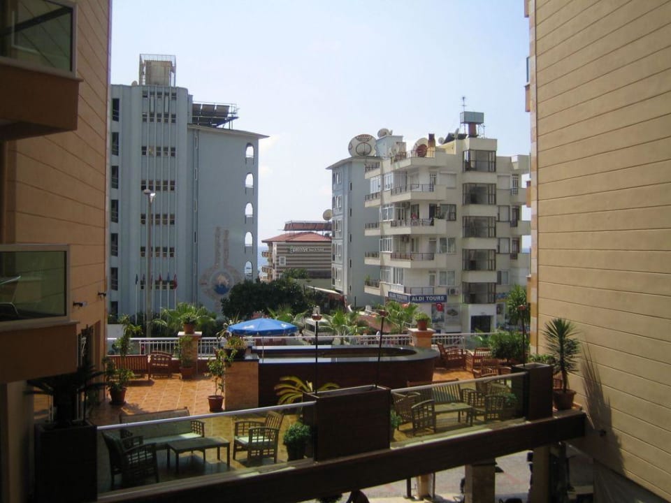 Widok z balkonu Tac Premier Hotel & Spa