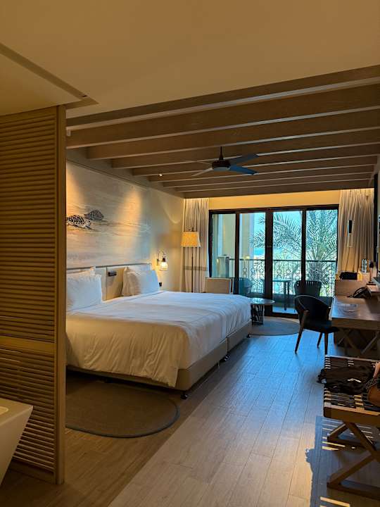 Zimmer Saadiyat Rotana Resort &  Villas