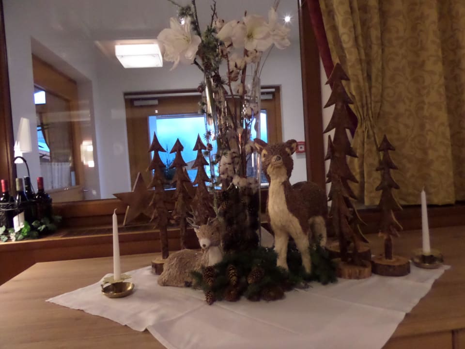 Weihnachtsdeko Hotel Alphof Alpbach