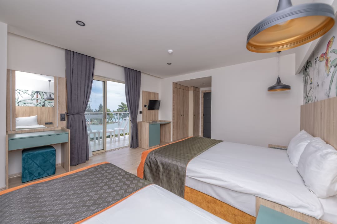 Zimmer Lims Bona Dea Beach Hotel