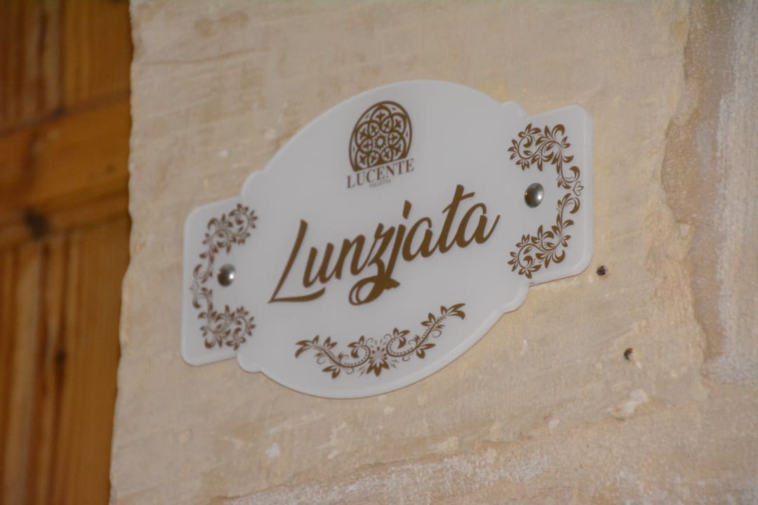 Zimmer Valletta Lucente Guest House