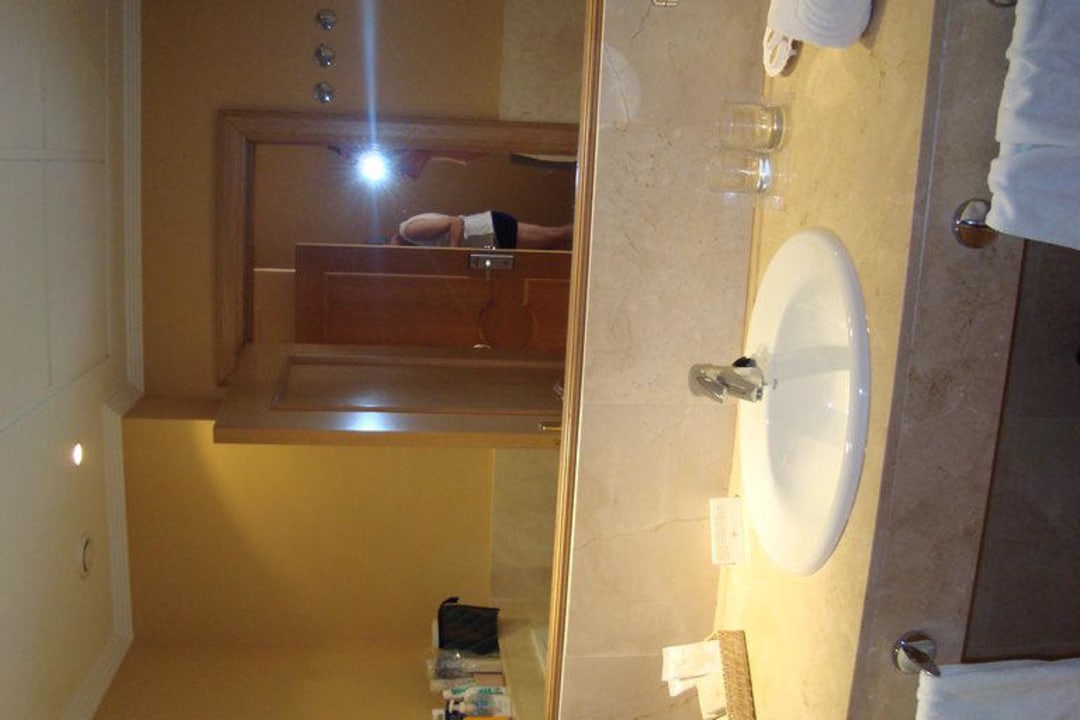 Bad Grupotel Playa de Palma Suites & Spa