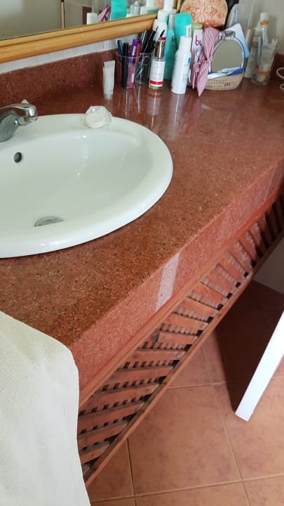 Zimmer Neptune Village Beach Resort & Spa