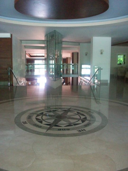 Lobby Hotel Grand Side