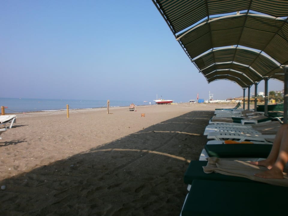 Schöner Strand, toller Sand, am Wasser Kies Aydinbey Famous Resort