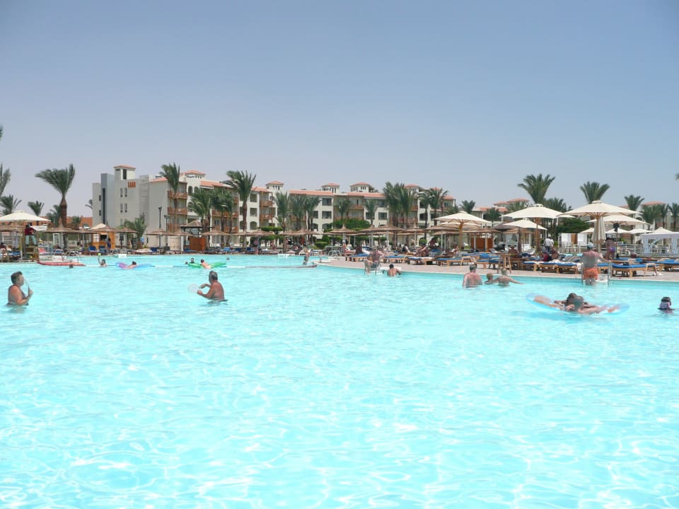 ## Pickalbatros Dana Beach Resort - Hurghada