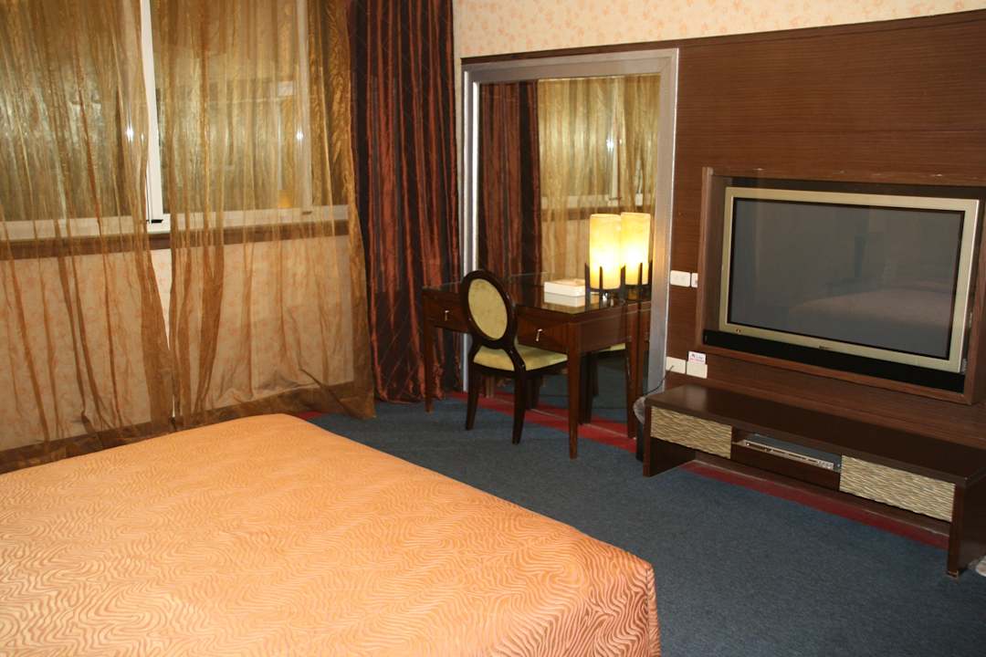 TV Hotel Duo Romance