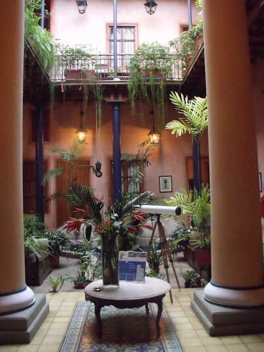 Cortile interno Hotel Casa Grande De Angostura