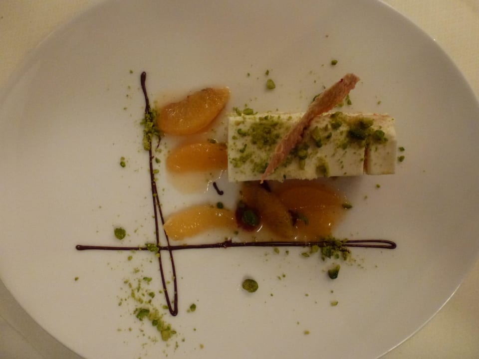 Ein hübsch kreiertes Dessert... Das Kranzbach