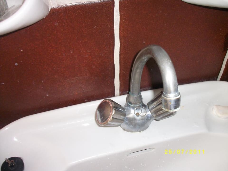 Badezimmer HARPIN Happy Days Beach Hotel