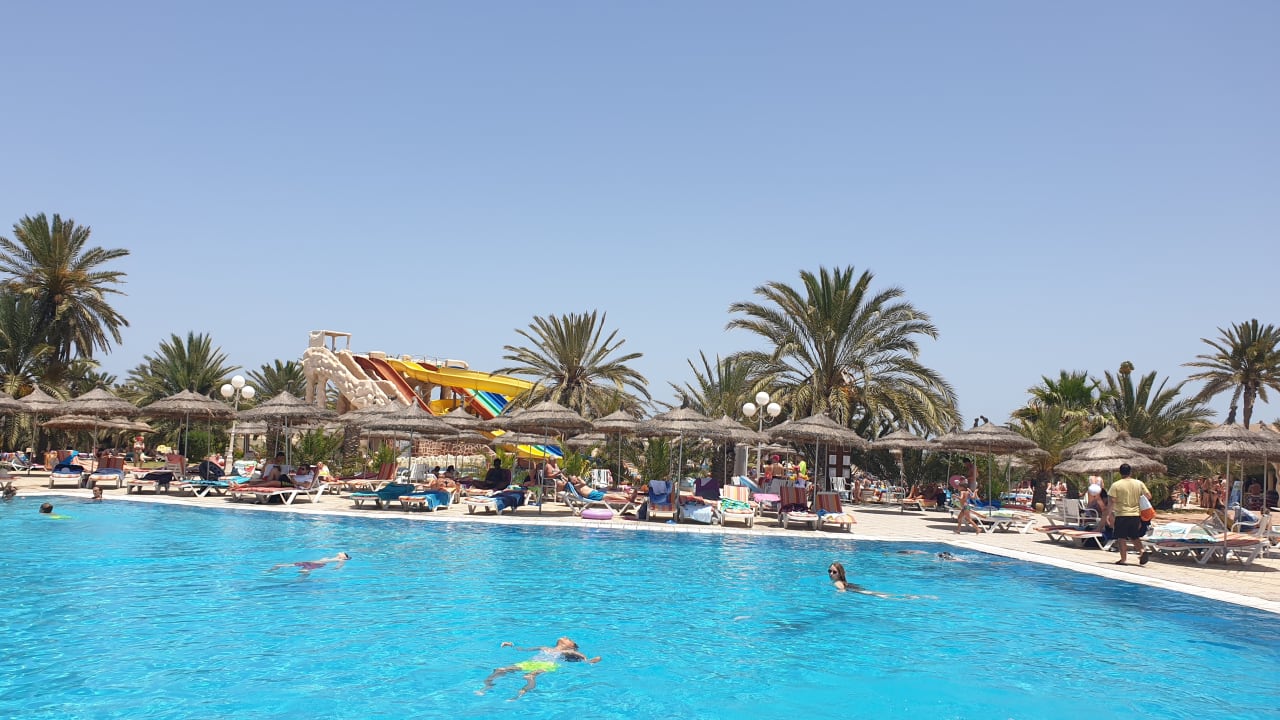 Pool Les Quatres Saisons & Thalasso Djerba