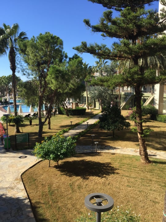 Gartenanlage Arum Barut Collection