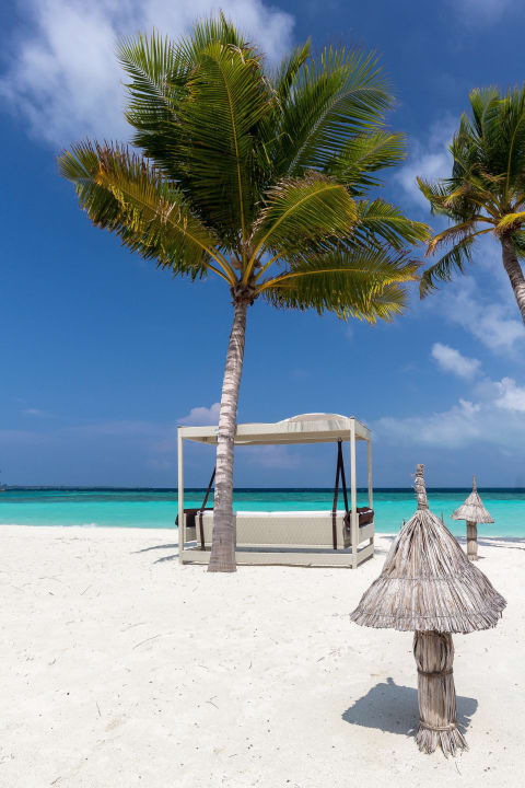 Am Strand Veligandu Maldives Resort Island