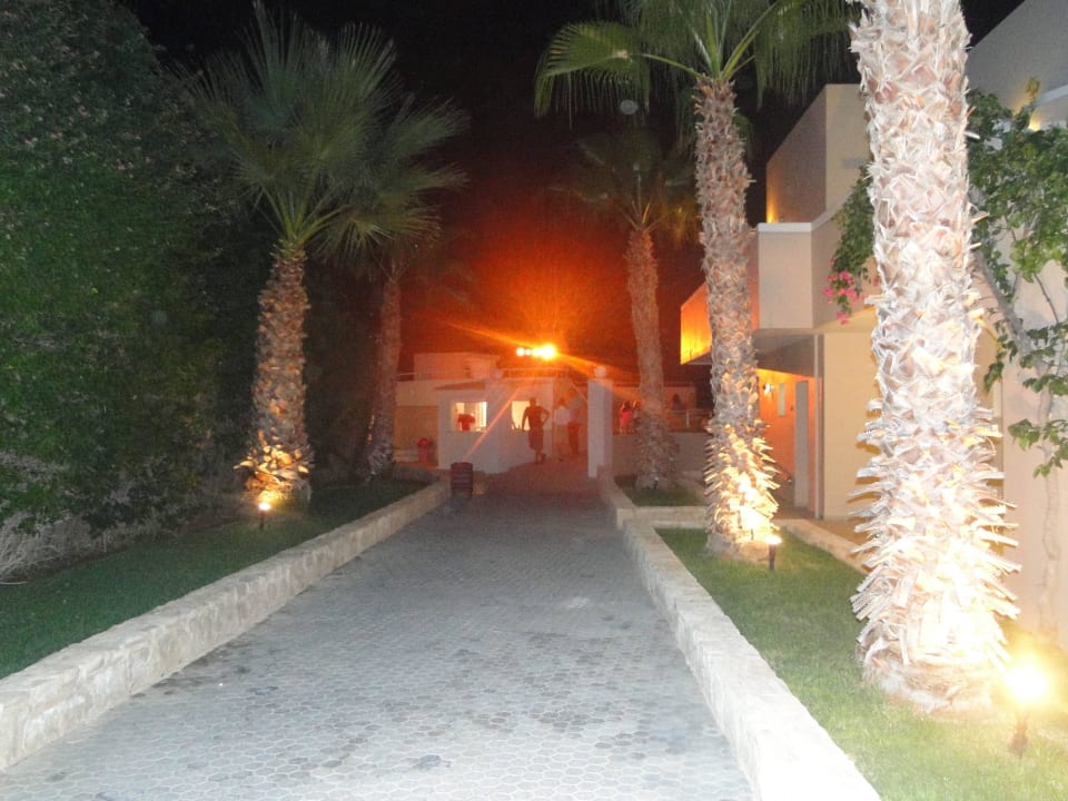 Hotel Grand Hotel Holiday Resort Grand Hotel Holiday Resort