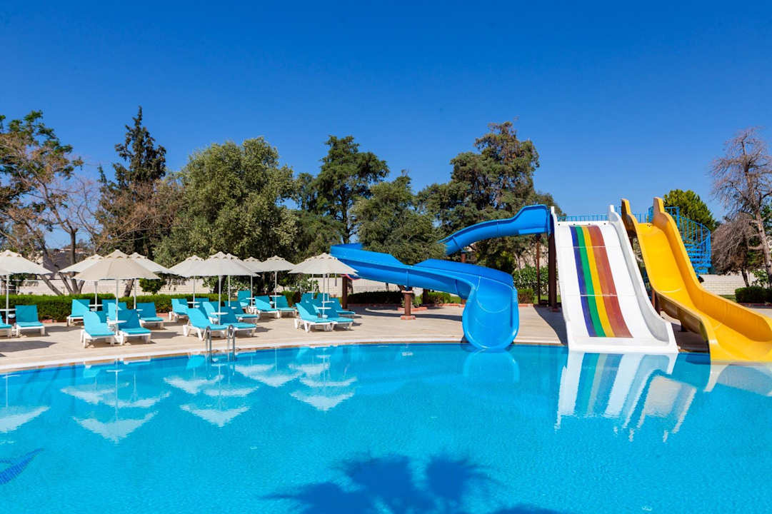 Außenansicht Hotel The Holiday Resort