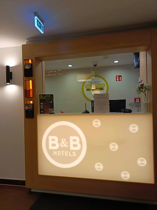 Lobby B&B Hotel Koblenz-City