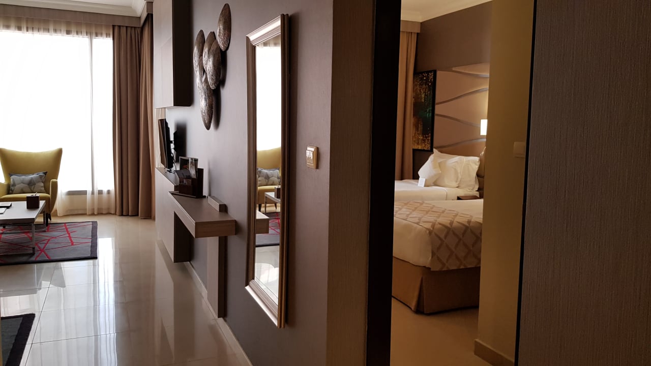 Zimmer Two Seasons Hotel & Apartments