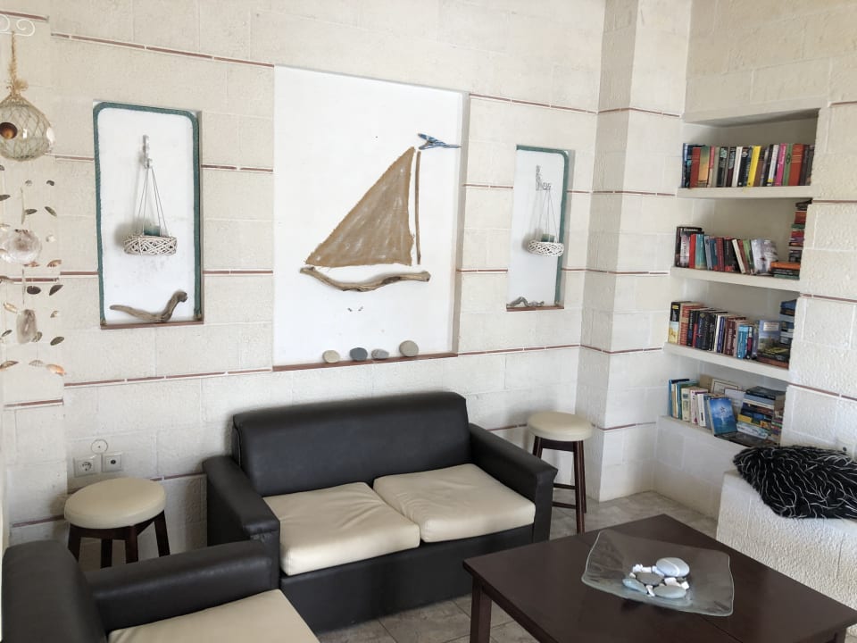 Lobby Hotel South Coast