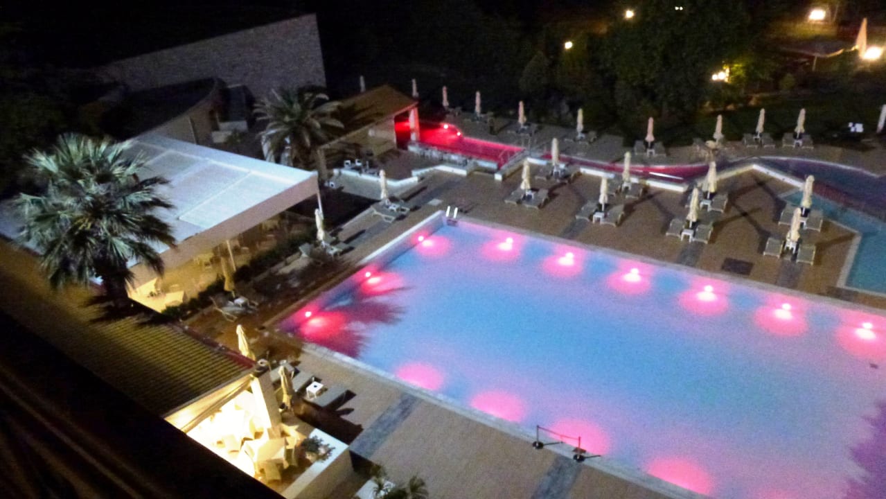 Pool Olympian Bay Grand Resort