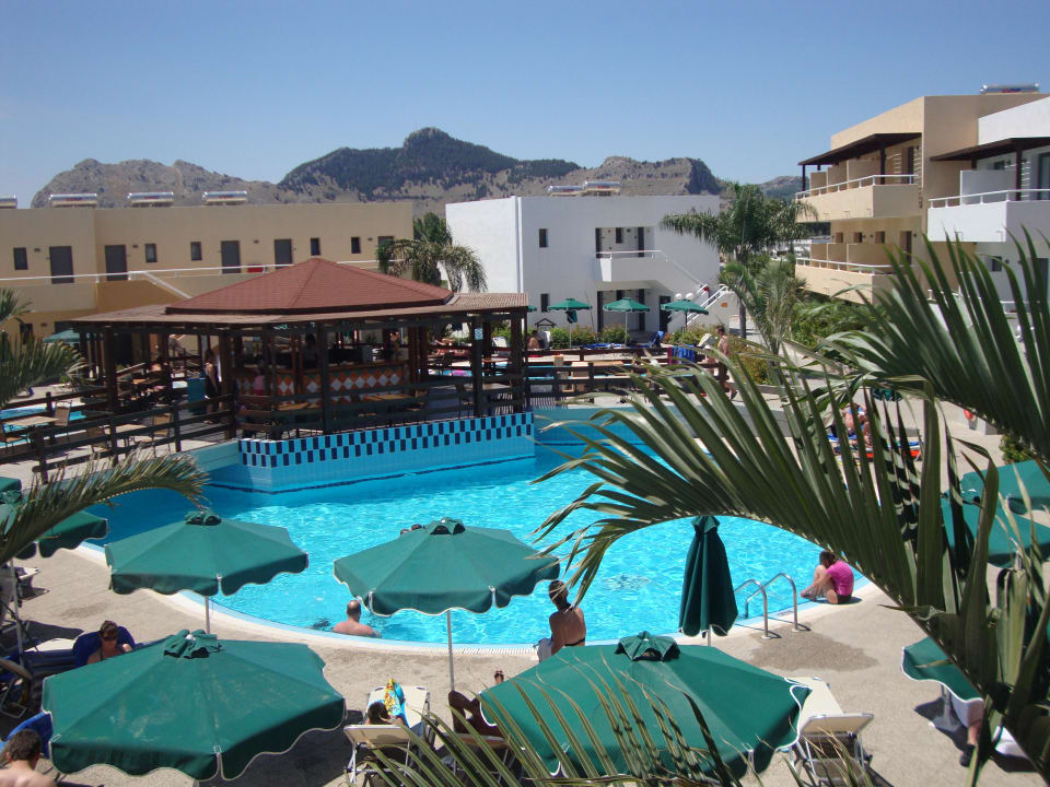 Einer der Pools Atlantica Mikri Poli Rhodes