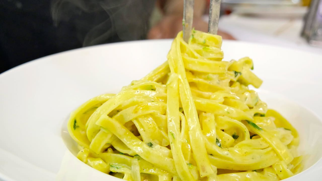 Italienische Gaumenfreuden aus unserem Pizz Pub Hotel Kohlerhof