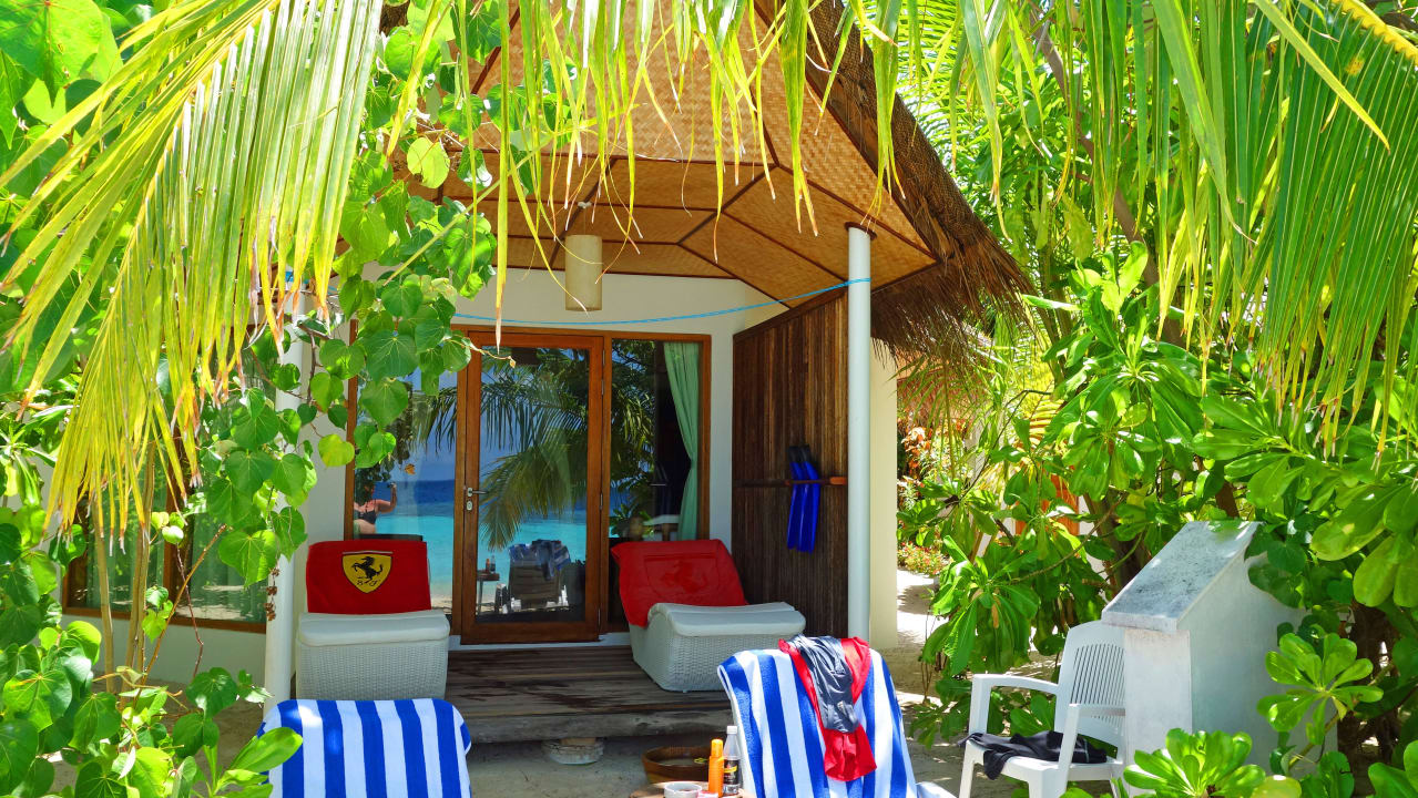 Beachbungalow 129 Safari Island Maldives