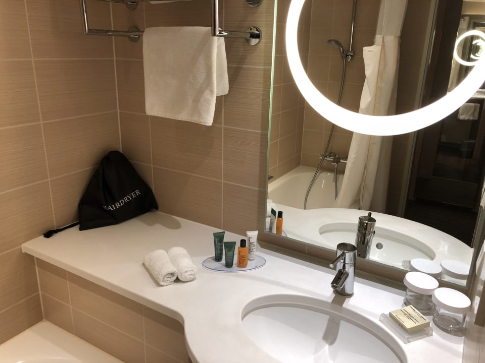 Zimmer Hilton Garden Inn Frankfurt Airport