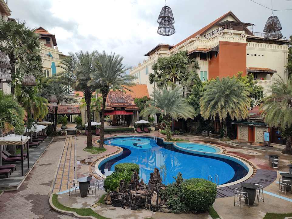 Pool Hotel Empress Angkor
