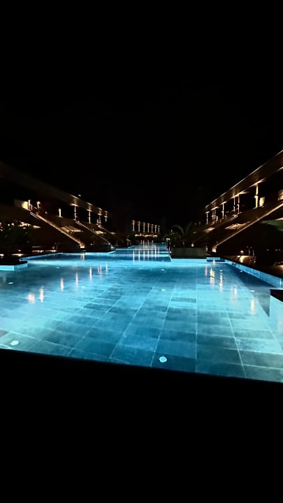 Pool Jacaranda Luxury Resort