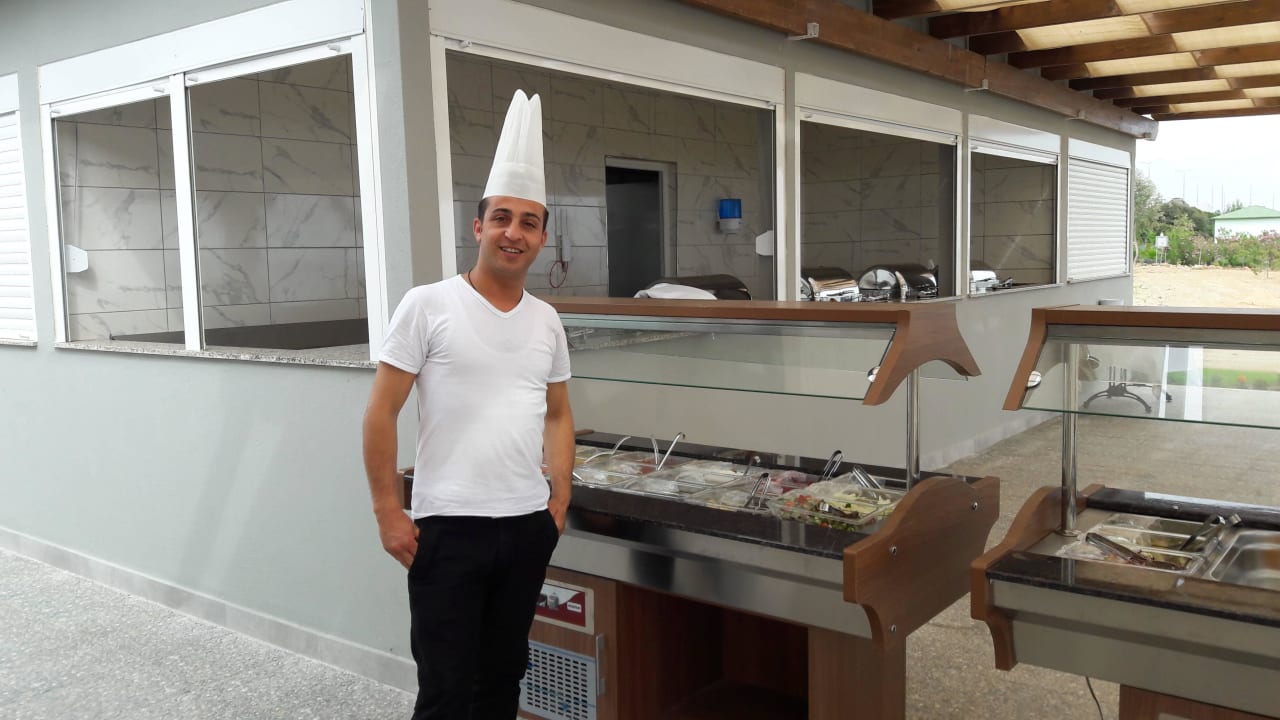 Szef kuchni na plazy Calido Maris Hotel