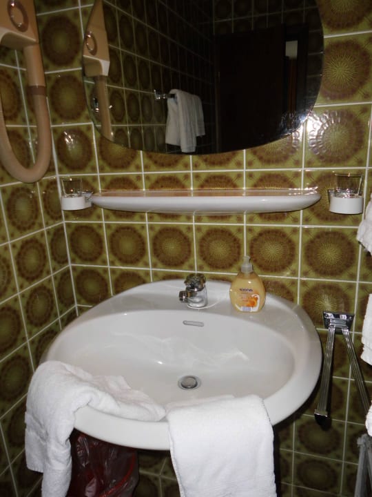 Waschbecken Hotel Garni Blackcoms Erika