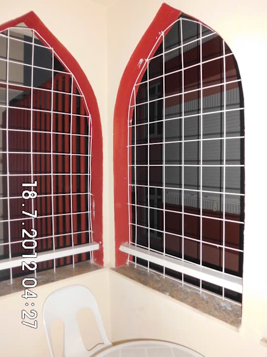 Ein komplett eingegitterter Balkon Hotel Aslan City Kleopatra