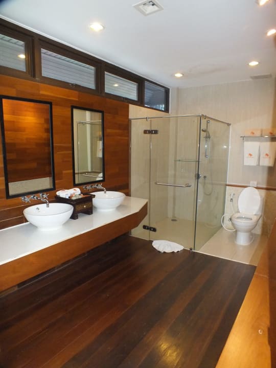 Bad Baan Krating Phuket Resort