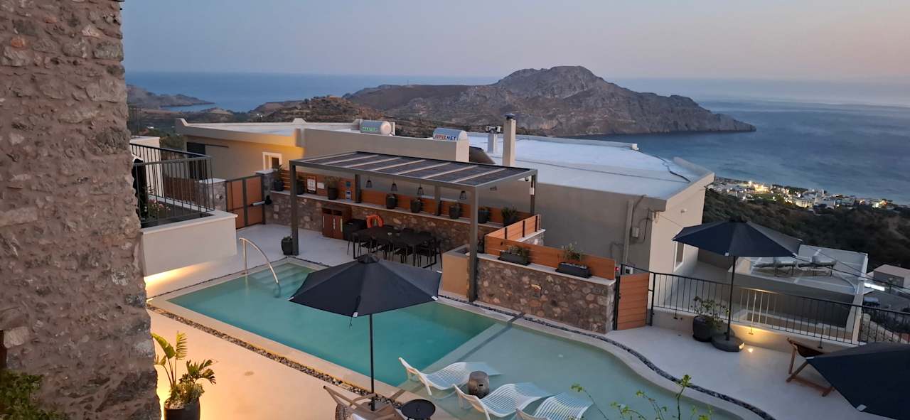 Außenansicht Mirthea Suites