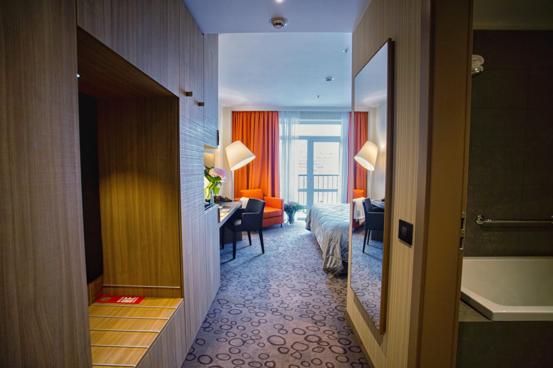 Zimmer Domina Hotel Novosibirsk