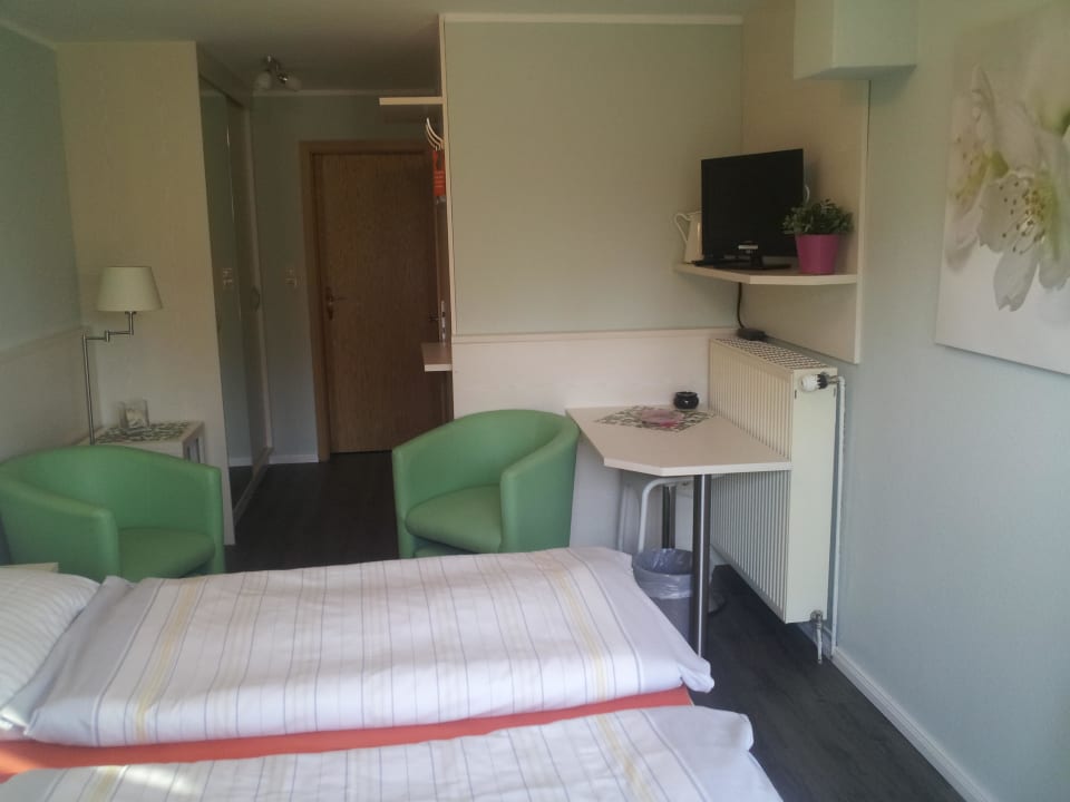 Zimmer von der Terrassentür Hotel garni Haus am Meer