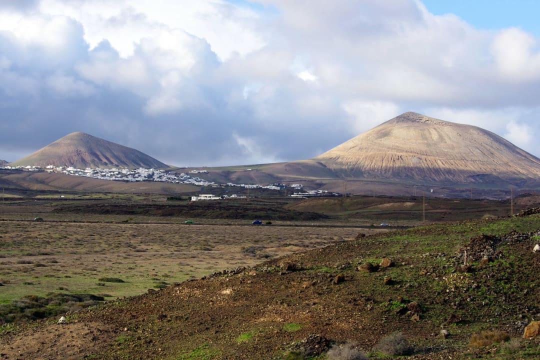 Teren na północ od hotelu Hotel Floresta