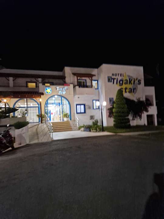 Außenansicht Hotel Tigaki's Star