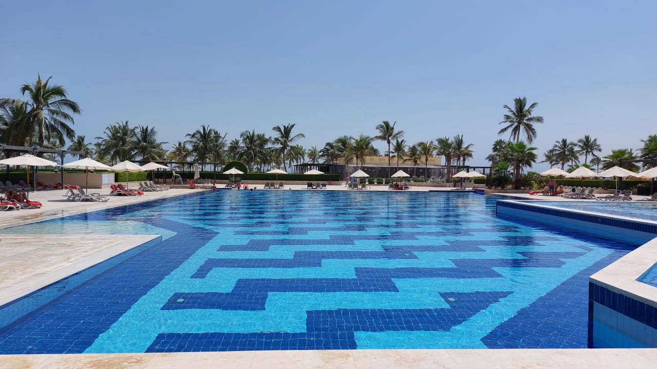 Pool Salalah Rotana Resort