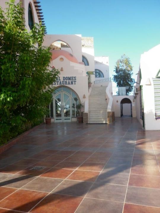 Eingang zum Restaurant Shams Alam Beach Resort