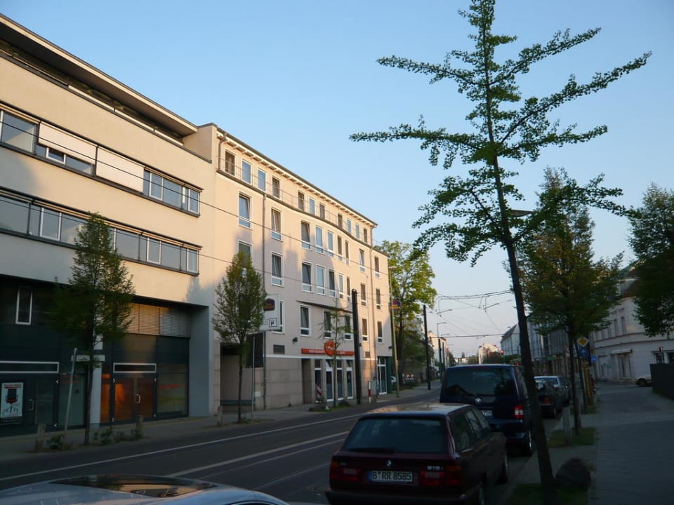 Das Best Western von außen Hotel Schloss Köpenick by Golden Tulip