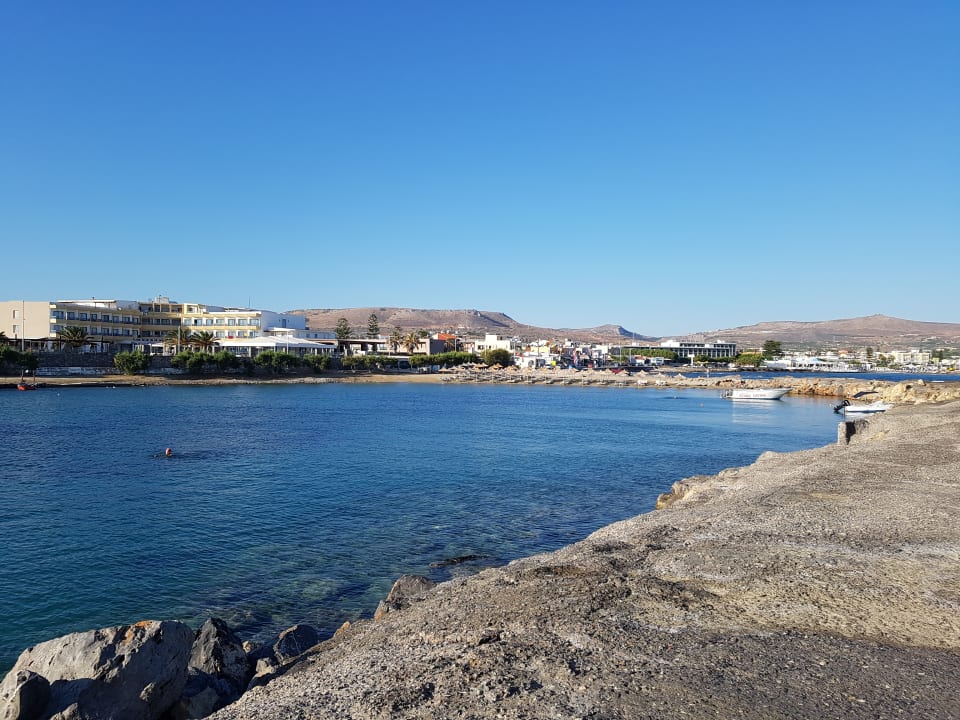 Strand Hotel Aphrodite Beach Club