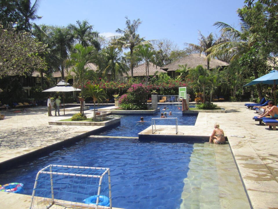 Poolbereich Des Hotels Mercure Resort Sanur Denpasar • Holidaycheck Bali Indonesien 5960