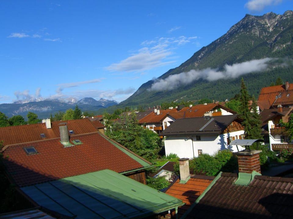 Blick aus unserem Hotelzimmer (Hotelrückseite) Hotel Drei Mohren