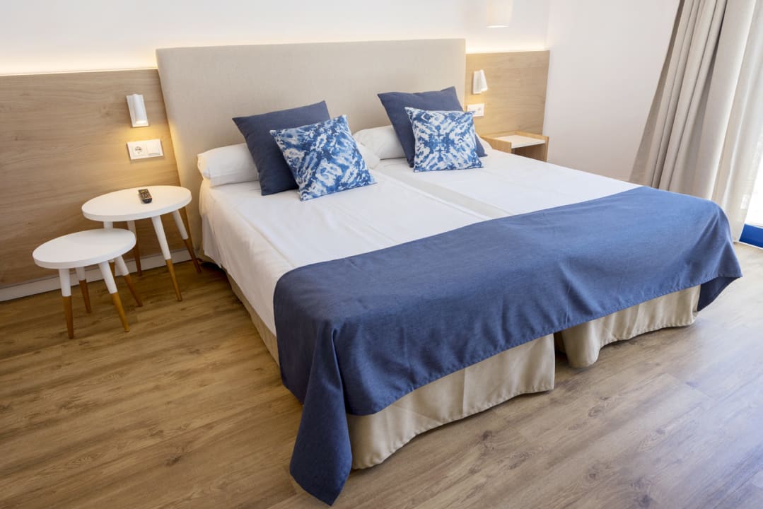 Zimmer Parque Nereida Suites Hotel