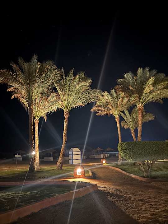 Außenansicht Radisson Blu Resort, El Quseir