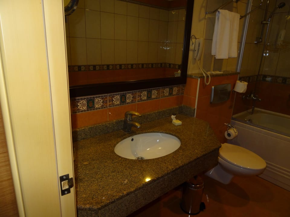 Zimmer Alaiye Resort & Spa