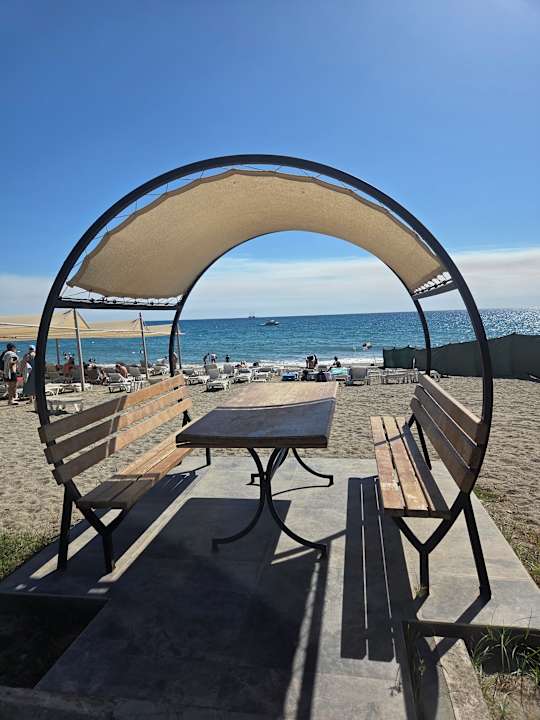 Strand Timo Deluxe Resort