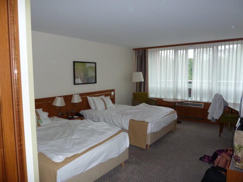 Familienzimmer Leonardo Hotel Köln Bonn Airport